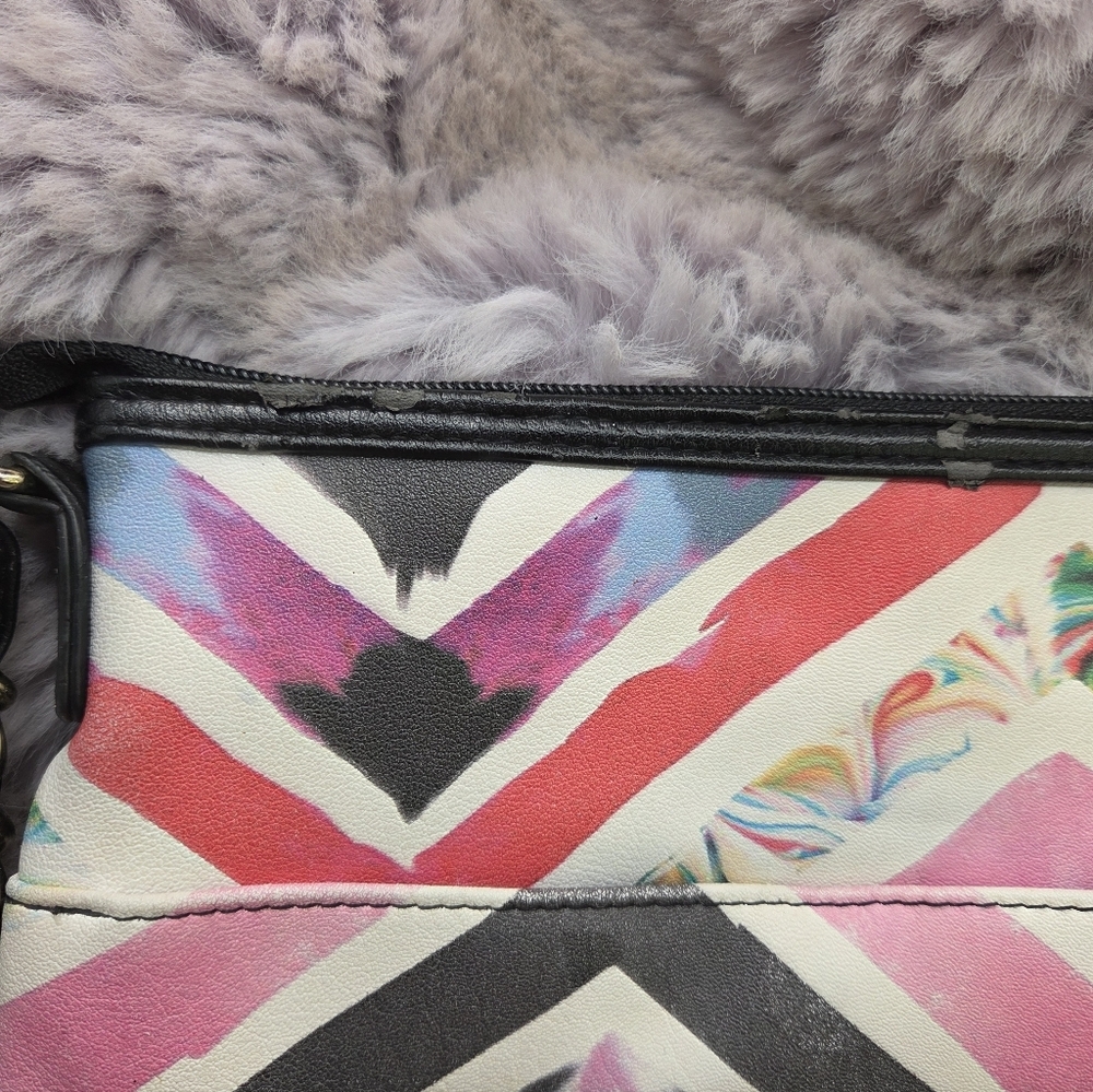 Nicole Miller Pink Black Chevron Crossbody Bag - Picture 5 of 13